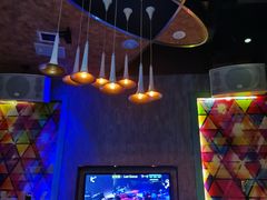 -K+全国连锁KTV(绿地缤纷天地店)