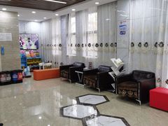 -茂菊口腔连锁(浦东南路店)