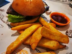 香芒炸鸡扒中式汉堡-打趸BTC·Breaktime cafe(北京路店)