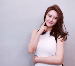 -变画·发型STUDIO