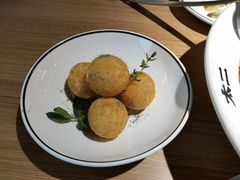 -太二酸菜鱼(武汉光谷保利店)