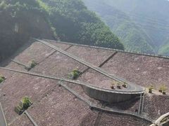 -藏龙百瀑风景区