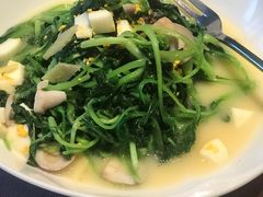 上汤鸡毛菜-荣轩(新荣记环球金融中心店)