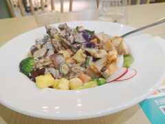 -F+轻食健身赋能空间(中华北路国贸商场店)