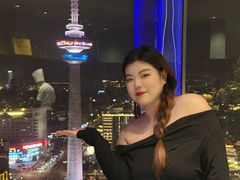 -云顶旋转自助景观餐厅