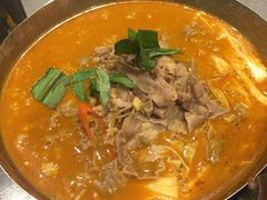酸汤肥牛-滇越乘象云南餐厅(豆各庄店)