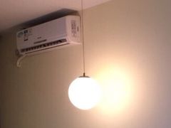 -卡罗酒店(东门晒布地铁站店)