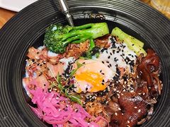 -秘密旅行Bonjour(黑金冠 江南西店)