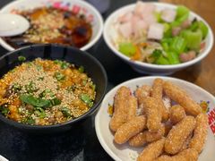 -沸炉重庆老火锅(军事博物馆店)