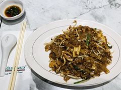 -关夫人餐厅(阳光广场店)