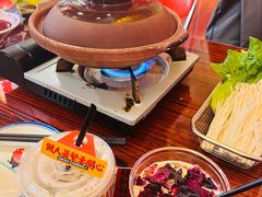 -沙胆彪炭炉牛杂煲(上海日月光广场店)