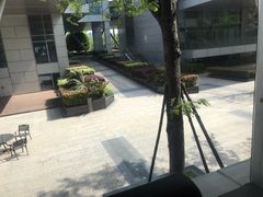 -瑞幸咖啡(宝华国际广场店)