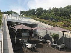 -UNI UNI(环亚凯瑟琳店)