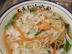 -长人馄饨铺(解放街店)