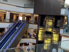 -红星美凯龙国际家居博览中心至尊mall停车场