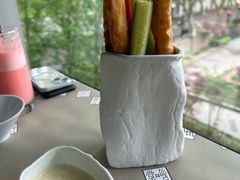 -穹六人间 people 6(岳阳路店)