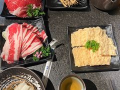 -湊湊火锅·茶憩(新中关购物中心店)