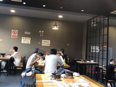 大堂-范贤光鸡公煲(平乐园总店)