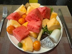 -上海西藏大厦万怡酒店Momo Cafe(徐汇店)