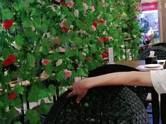 -舌尖上的食缘花园主题餐厅