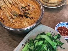 -肖四女乐山跷脚牛肉(世博源店)