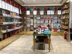 -VENCHI 闻绮(北京国贸商城店)