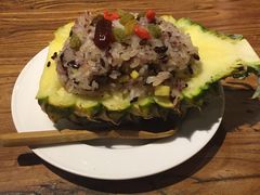 菠萝饭-茶花妹子云南餐厅(传媒大学店)