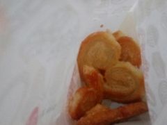 哈尔滨食品厂蝴蝶酥-上海哈尔滨食品厂(淮海中路店)