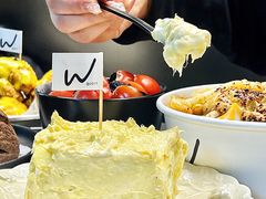 -W COLLECTIVE  DESSERT SHOP