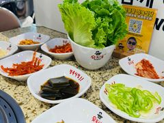 -安又胖韩国烤肉(泰达永旺店)