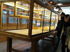 面包甜点陈列柜-窑滚面包专门店(马鞍山金鹰店)