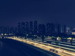 -南京眼步行桥