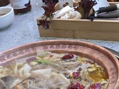 -阿婆情腊排骨火锅(金虹路店)