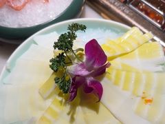 -巴渝瓦肆重庆鲜火锅(宝龙环湖店)