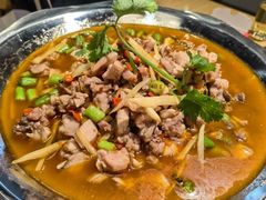 鸿鹤鲜锅兔-兔行天下-鸿鹤鲜锅兔(中海国际店)