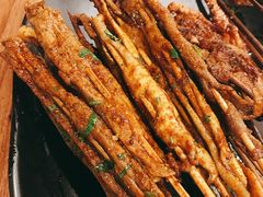-陈员外正宗夹江烧烤(广福路店)