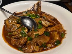家烧杂鱼-小厨师·二十年沈家门小海鲜(百井坊巷店)