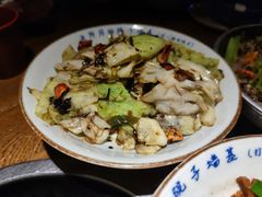 手撕包菜-吃饭皇帝大土家民族菜(正大广场店)