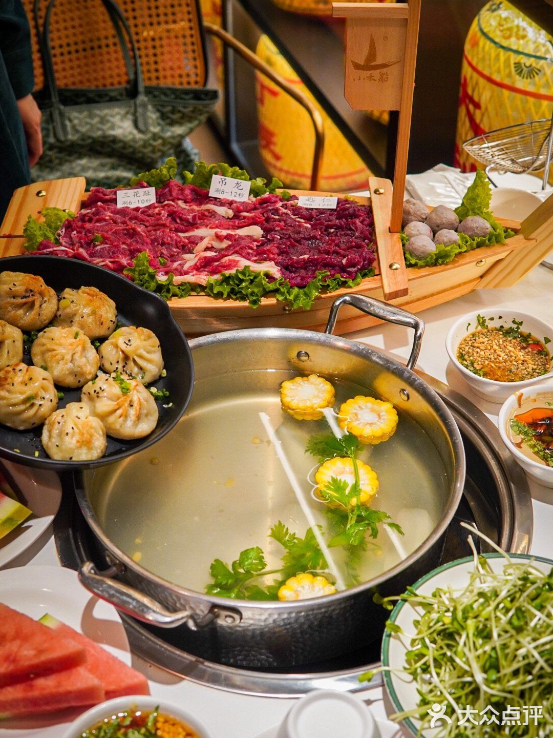 苏州街敲好吃的潮汕牛肉火锅