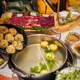 苏州街敲好吃的潮汕牛肉火锅