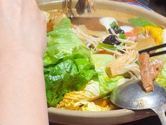 -沙胆彪炭炉牛杂煲(上海日月光广场店)
