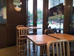-汉堡王(华润五彩城店)