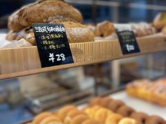 -Dough&Joe团憩(瑞虹天地月亮湾店)