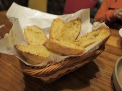 蒜香黄油法包-秀·爱尔兰餐吧(上海路店)