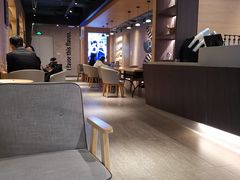-瑞幸咖啡(外滩SOHO店)