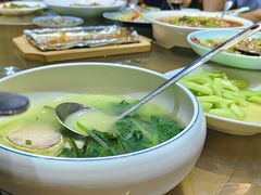 -严记小天府酸菜鱼(西四路店)