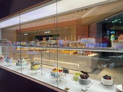 -好利来(上海长宁龙之梦店)