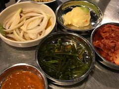 -釜山火炉·海鲜烤肉(紫藤路店)