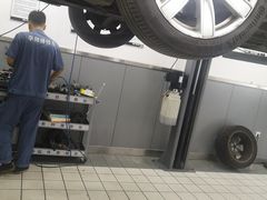 -李师傅修车连锁(万柳店)