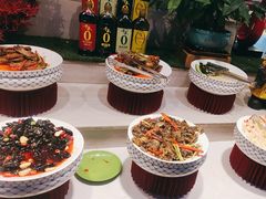 -新艺自助美食城(中山路店)
